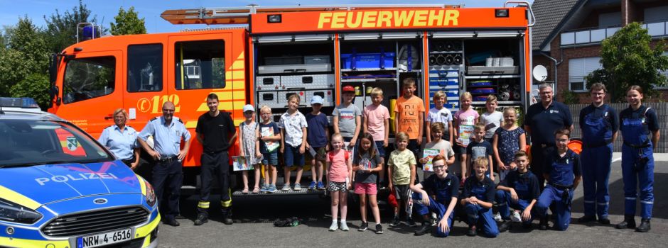 Feuerwehr und Polizei stellen sich vor