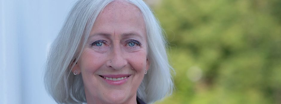 Pásztor liest aus „Von hier aus weiter“