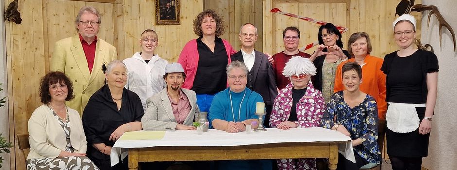 Theatergruppe „Woinemer Bühnche“ begeistert Publikum an vier Terminen