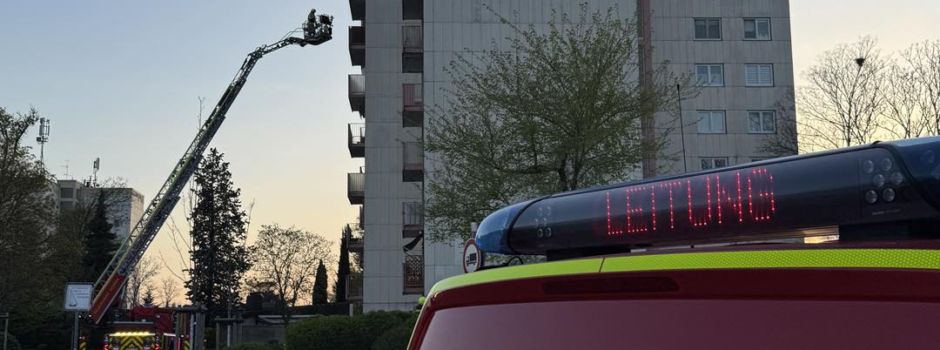 Feuerwehr Worms rettet bewusstlosen Mann aus brennender Wohnung