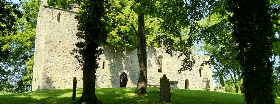 Einladung zum Arbeitseinsatz an der Kirchenruine Abterode