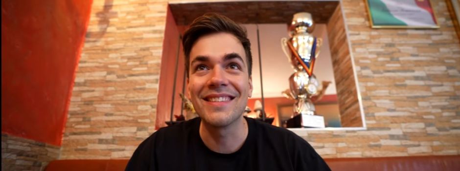 Bekannter Youtuber testet die Weltmeister-Pizza in Ingelheim