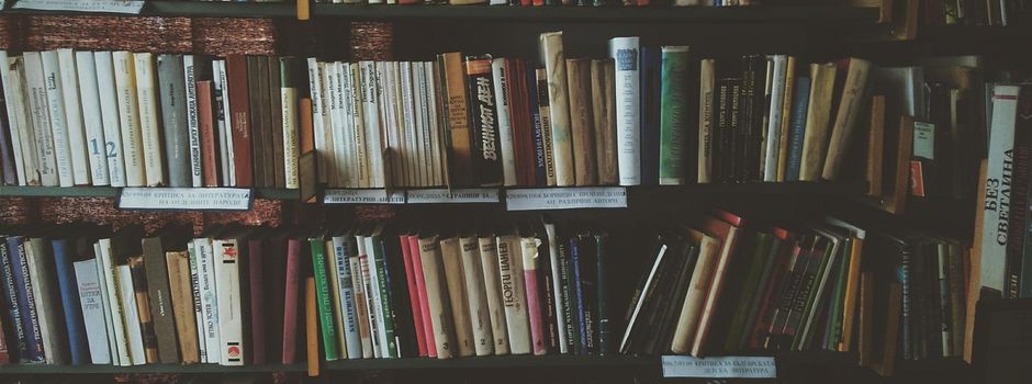 Bibliothek am Dienstag geschlossen 