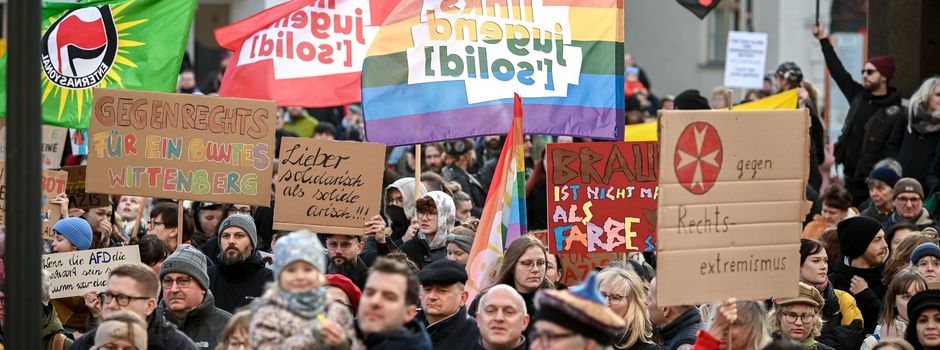 Noch einmal Zehntausende bei Demos gegen rechts
