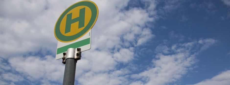 Nach Streit in Wiesbadener Bus: Frau (53) mehrfach geschlagen