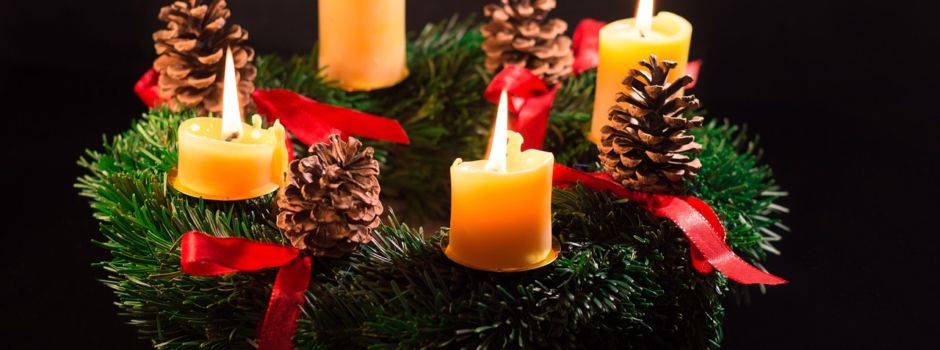 Adventskränze binden