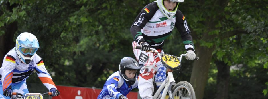 Herzebrocker Fahrer beim Race BMX Event in Bielefeld