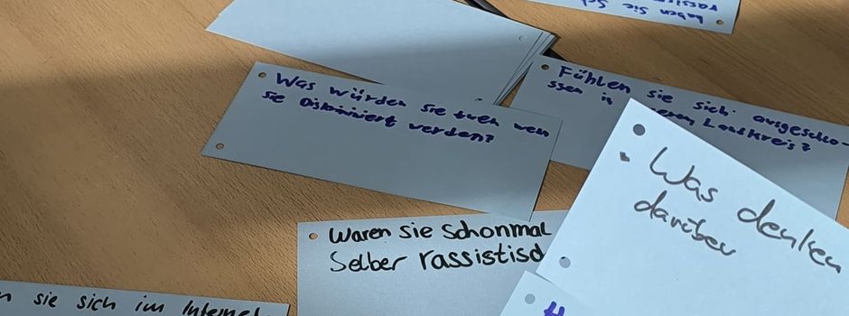 Umfrage des Landkreises- Wie steht es um unsere Demokratie?