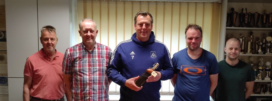 Verschiebung in der Vereinsführung