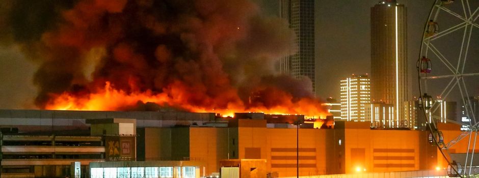 Dutzende Tote in Moskau - IS reklamiert Anschlag für sich