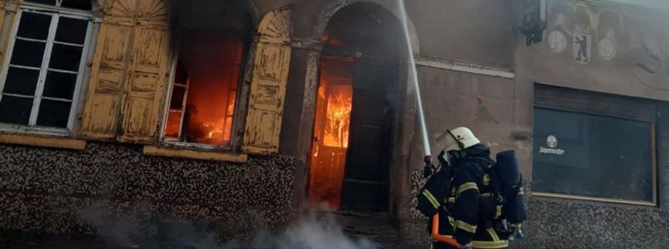 Wohnhaus in Bad Kreuznach steht in Flammen