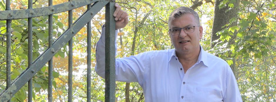 Niederkassels Bürgermeister Stephan Vehreschild verabschiedet sich