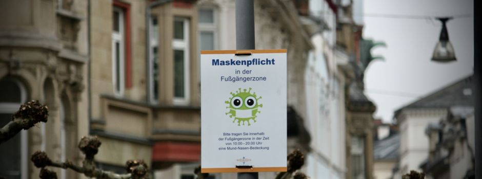 Weiter Maskenpflicht und Alkoholverbot in Wiesbaden