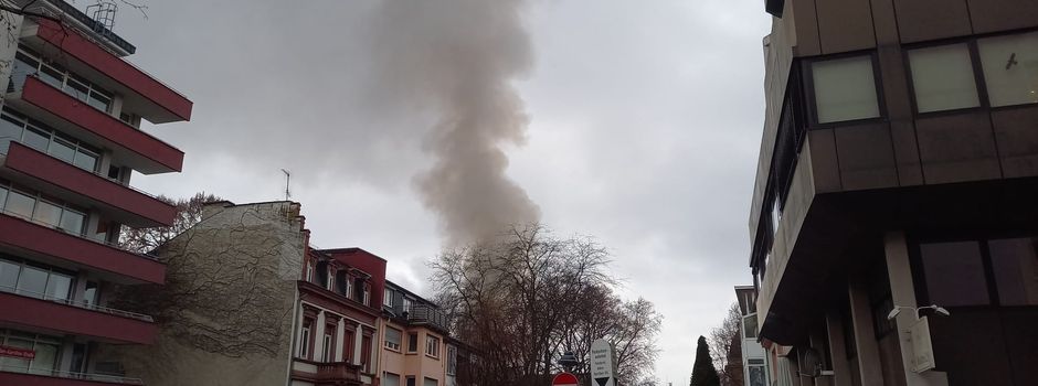 Update: Großeinsatz der Feuerwehr - Brand in der Mainzer Neustadt