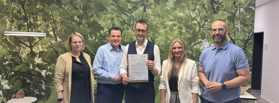 Sanierung der Antoniuskapelle in Oberesch: Innenminister übergibt Finanzierungsbescheid