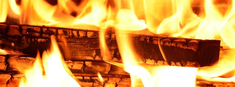 Hirtenfeuer in der Kirchenruine Abterode