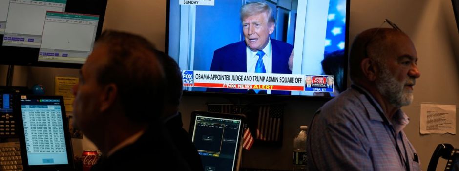 Trump droht mit weiterer Erhöhung der Zölle gegen China