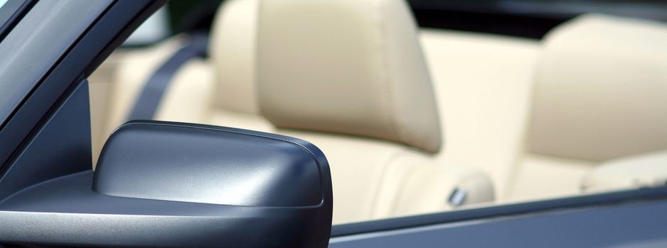 Cabrio-Schlitzer in Wiesbaden unterwegs