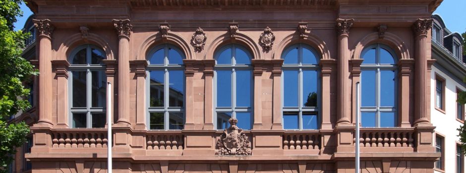 Nach Mutprobe: Mutter schlägt Lehrerin an Wormser Schule ins Gesicht