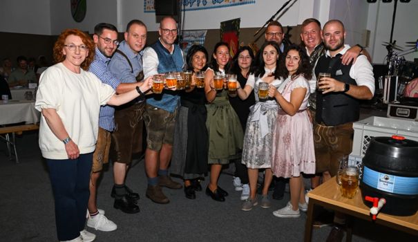 Sehr schöne Kirmes mit Stimmung, Tradition und viel Gemeinschaftsgeist in Spessart 