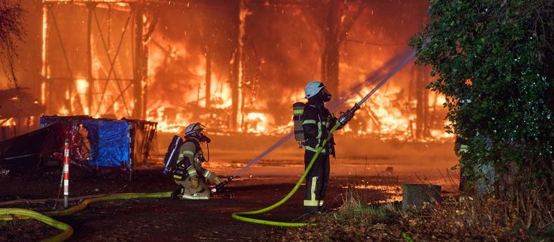 Wegen Silvesterrakete: Lagerhalle der „Großen Karnevalsgesellschaft Engers“ ausgebrannt