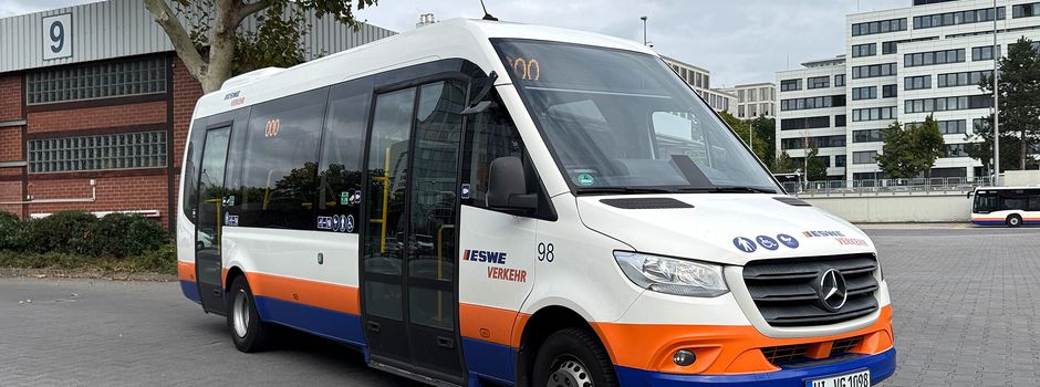 Fahrten auf Abruf: Neuer Minibus in Wiesbaden