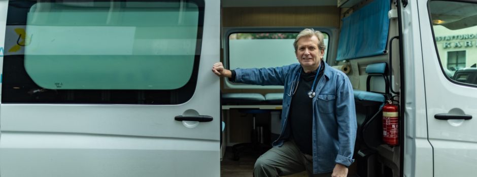 Mainzer Arzt erstattet Anzeige gegen rechtsextremen KI-Song