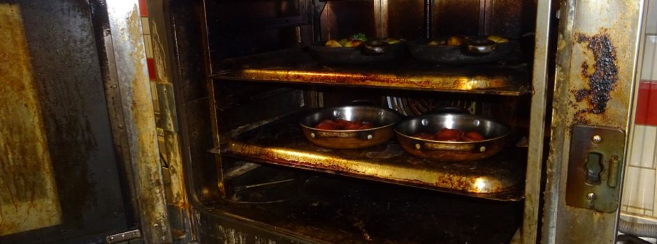 Wegen Gammel-Fleisch und Mäusekot: Mehrere Betriebe geschlossen