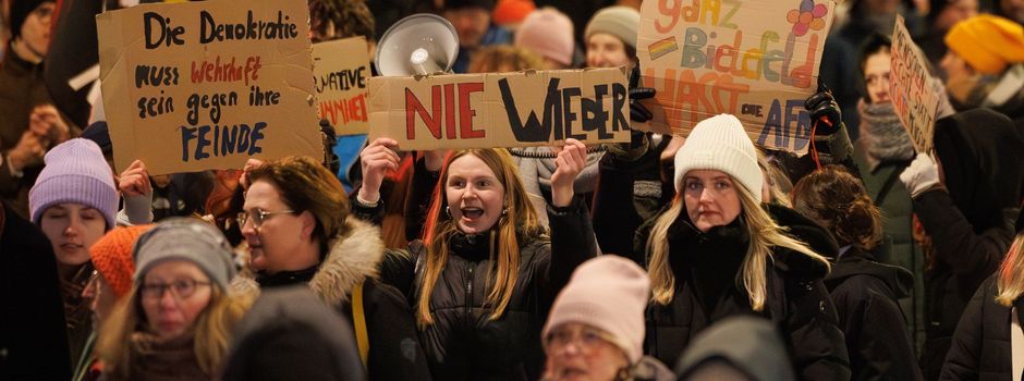 Demos gegen rechts in vielen Städten