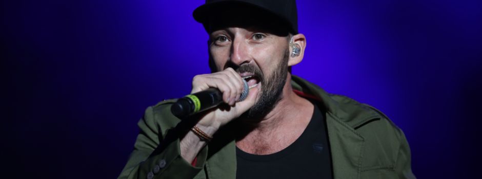 Gentleman tritt auf Wiesbadener Stadtfest auf