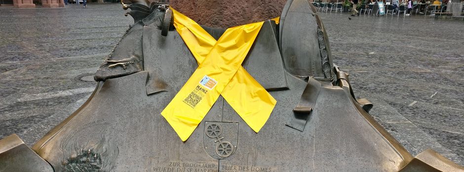 Warum an Mainzer Sehenswürdigkeiten bald goldene Schleifen zu sehen sind