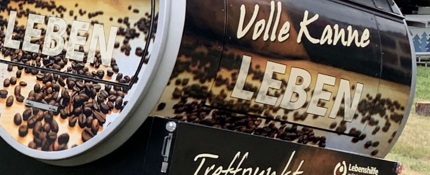 Jeden Freitagnachmittag trifft man sich bei der "Kaffeedose" auf dem Nikolausplatz