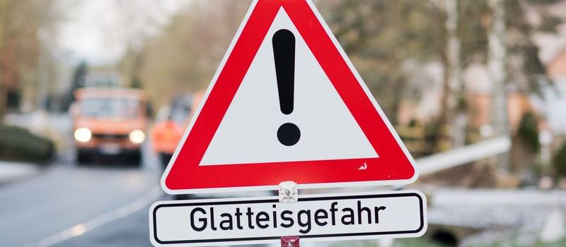 Lokale Glätte in der Nacht zum Montag: DWD warnt vor frostigen Straßen