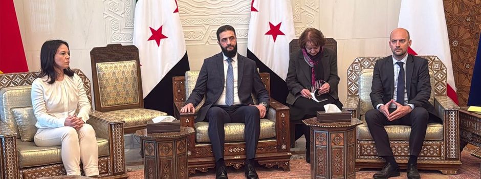 Baerbock warnt Damaskus vor Abkehr von gemäßigtem Kurs