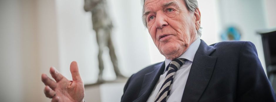 Altkanzler Schröder begibt sich mit Burnout in Klinik