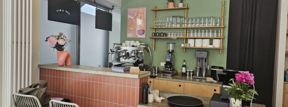 Neu in Augsburg: Eröffnung des Café Flora in der Annastraße