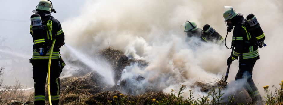 Großbrand in Kloppenheim stellt Feuerwehr vor Probleme