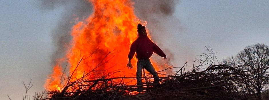 Osterfeuer in Weißenborn