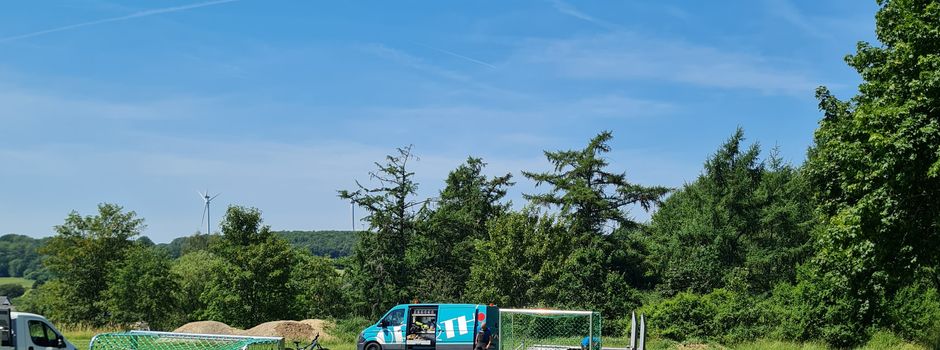 Tormontage vor den Ferien