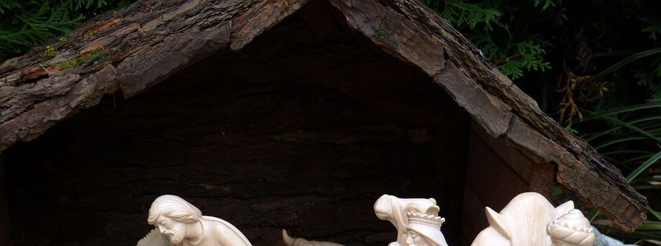 Bau einer Weihnachtskrippe