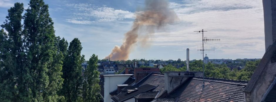 Feuer in Bretzenheim – Rauchsäule in ganz Mainz zu sehen