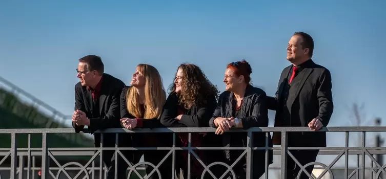„Was uns bleibt“ – Ein Abend voller Musik und Hoffnung