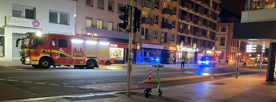 Brand in Mainzer Innenstadt: Straße mehrere Stunden gesperrt