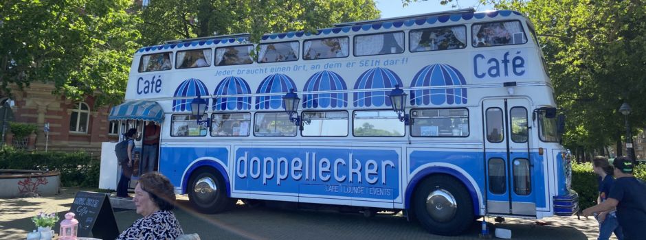 Café-Bus auf Europareise macht Halt in Mainz