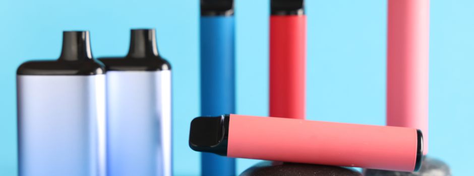 Vapes und Snus gefährlich? Koblenzer Zahnärztin warnt vor den Risiken