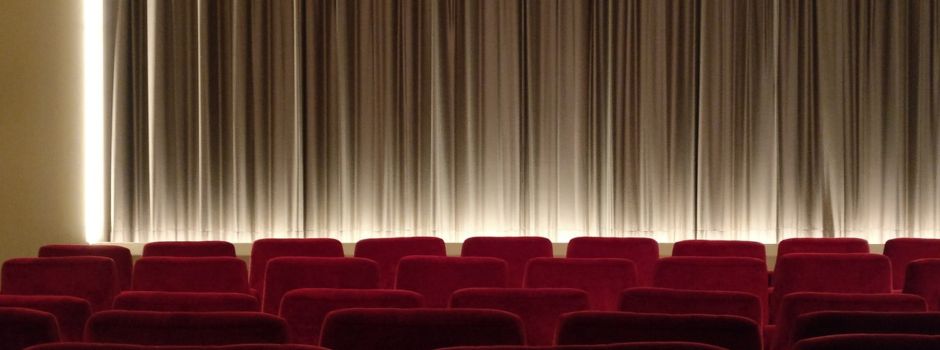 Mainzer Kino zeigt: Kleidung von Rauchern ist Gesundheitsrisiko