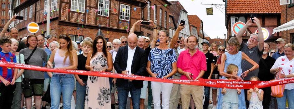 Möllns Hauptstraße feiert erfolgreiche Wiedereröffnung