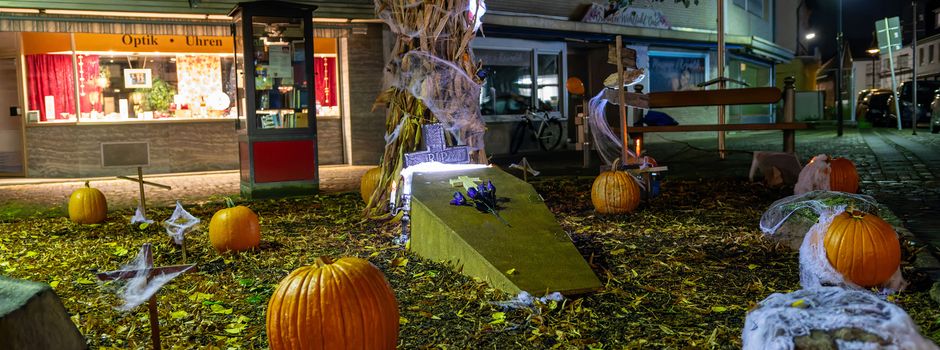 Spooky in Mondorf City – Bürgerverein installiert Halloweendeko