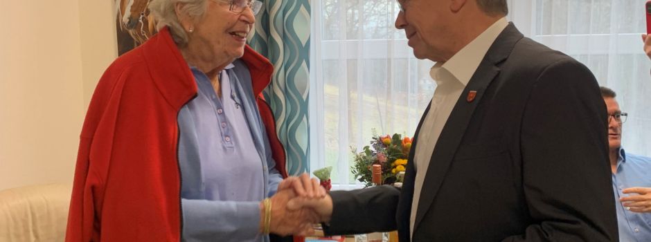 Glückwünsche zum 100. Geburtstag