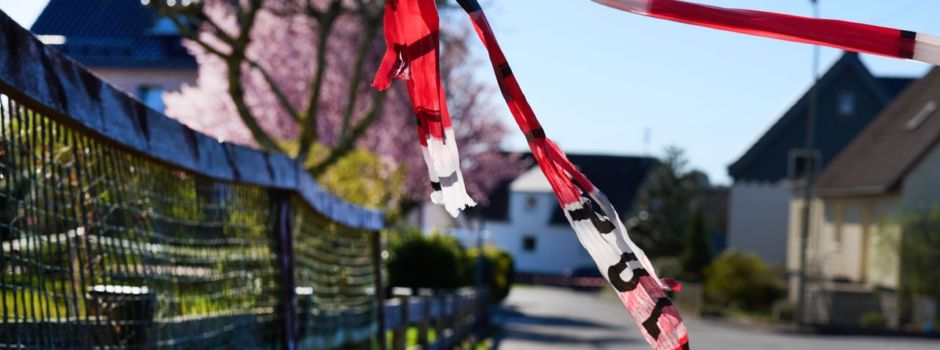 Mann aus Nachbardorf als mutmaßlicher Dreifachmörder gesucht